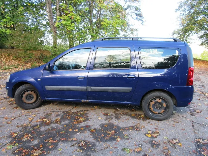 Dacia Logan