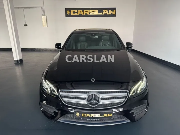 Mercedes-Benz E 220