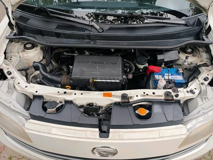 Daihatsu MATERIA