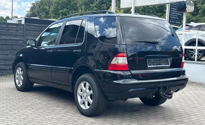 Mercedes-Benz ML 270