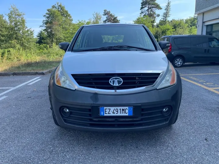 Tata Xenon