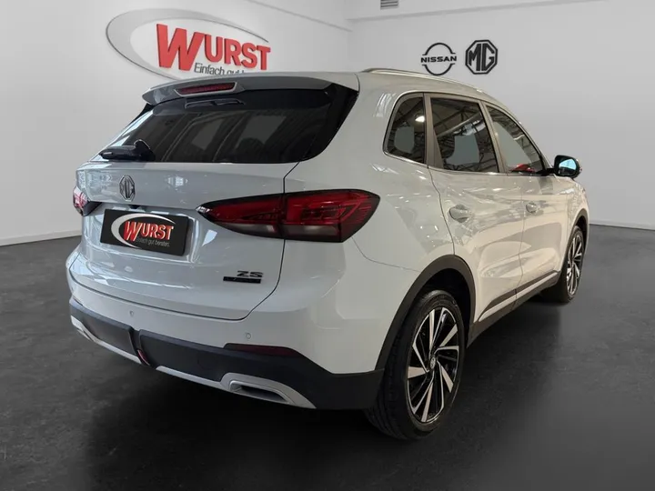 MG ZS