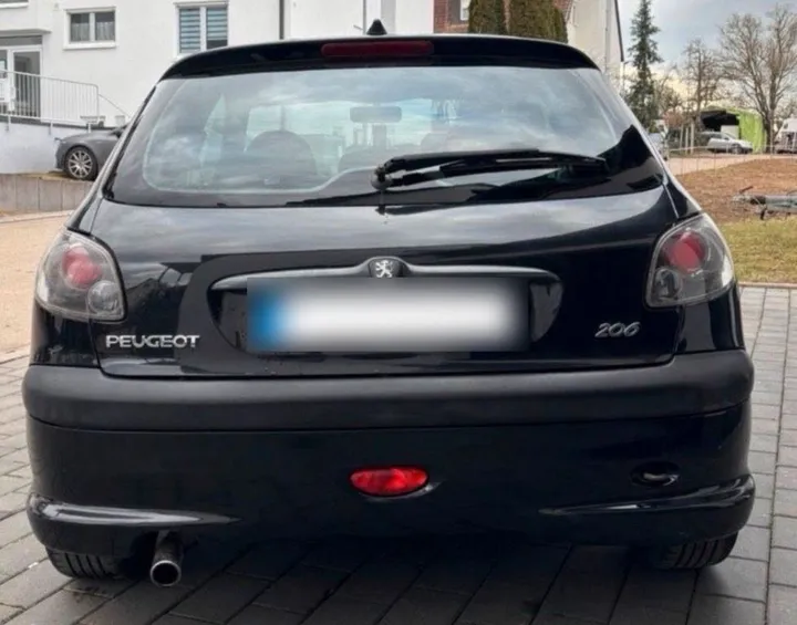 Peugeot 206