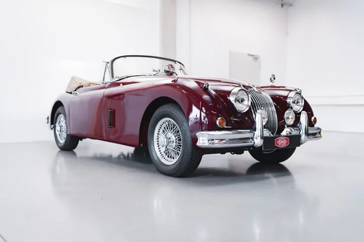 Jaguar XK