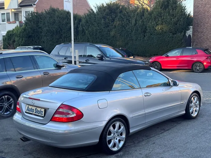 Mercedes-Benz CLK 500