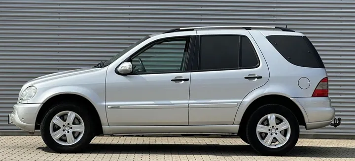 Mercedes-Benz ML 270
