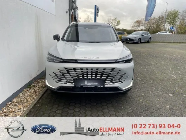 BAIC Beijing X75