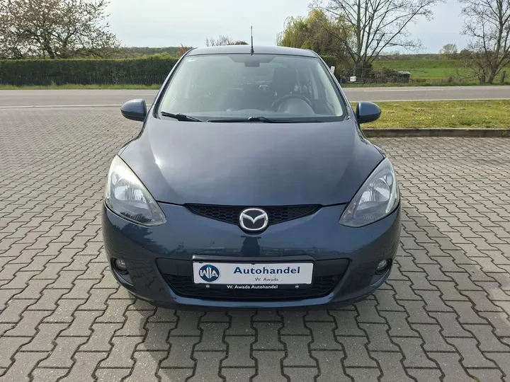 Mazda 2