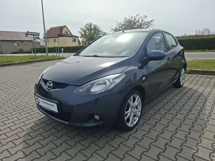 Mazda 2