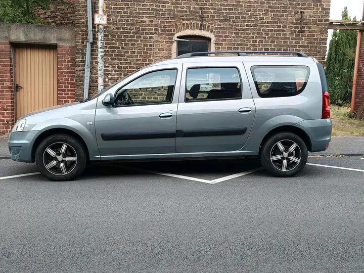 Dacia Logan
