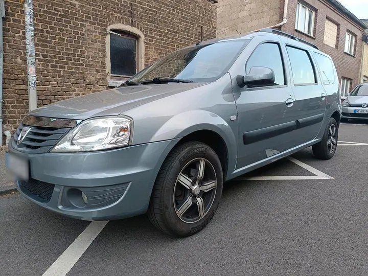 Dacia Logan