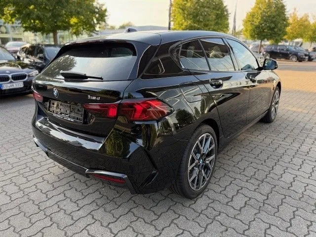 BMW 118