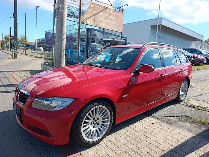BMW 320