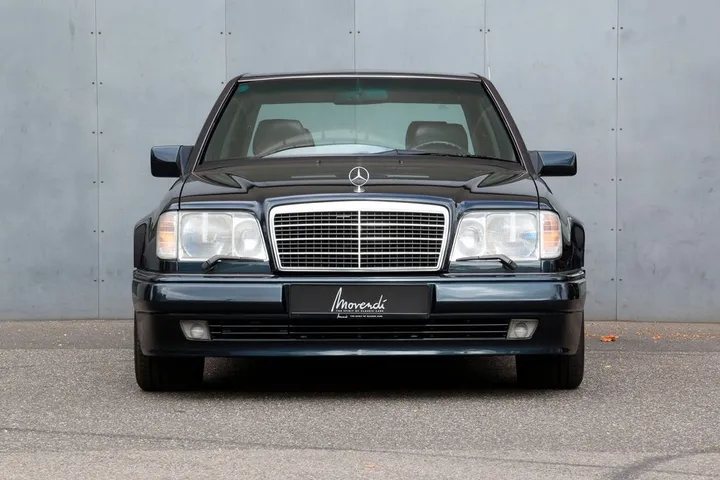 Mercedes-Benz E 500