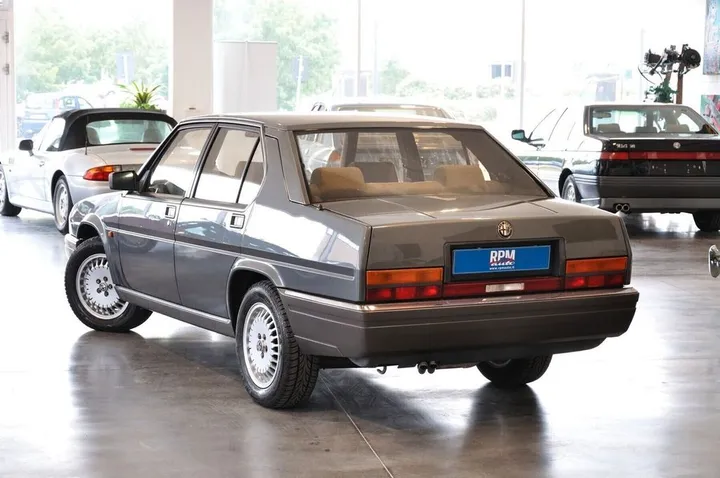 Alfa Romeo 90