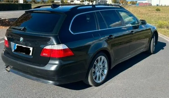 BMW 525
