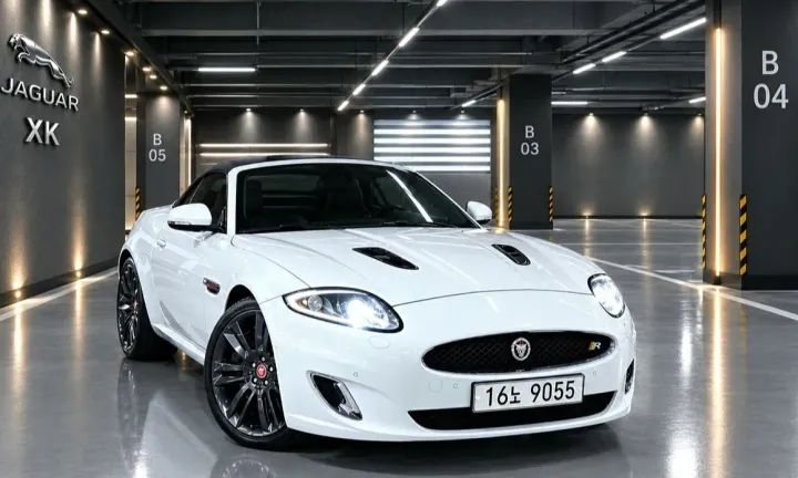 Jaguar XKR