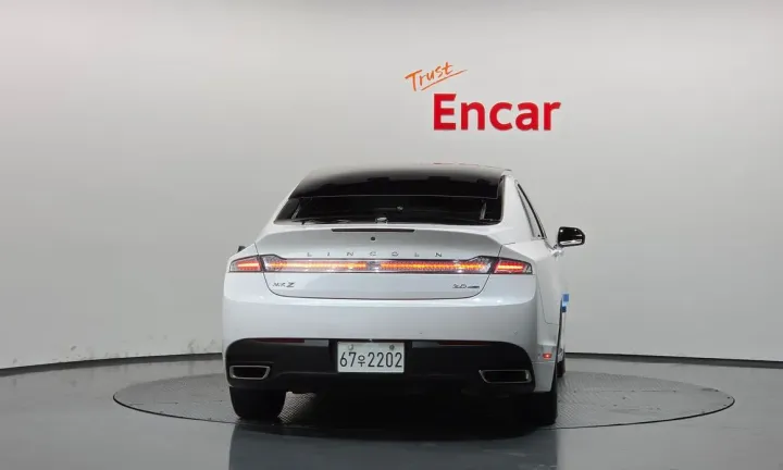 Lincoln MKZ