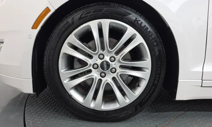 Lincoln MKZ