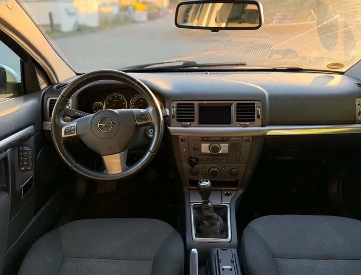 Opel Signum