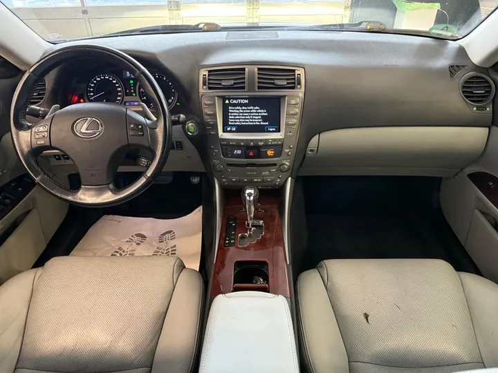 Lexus IS 250