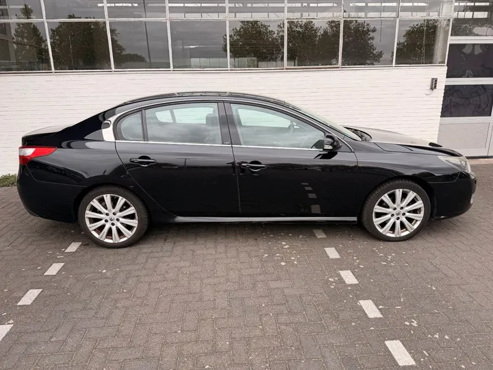 Renault Latitude