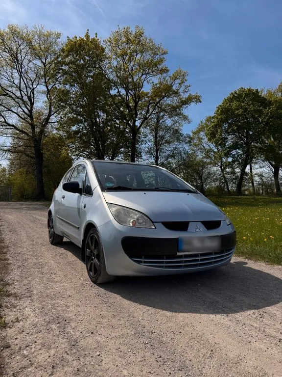 Mitsubishi Colt