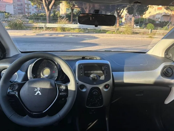 Peugeot 108