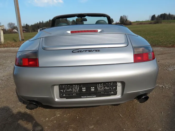 Porsche 996