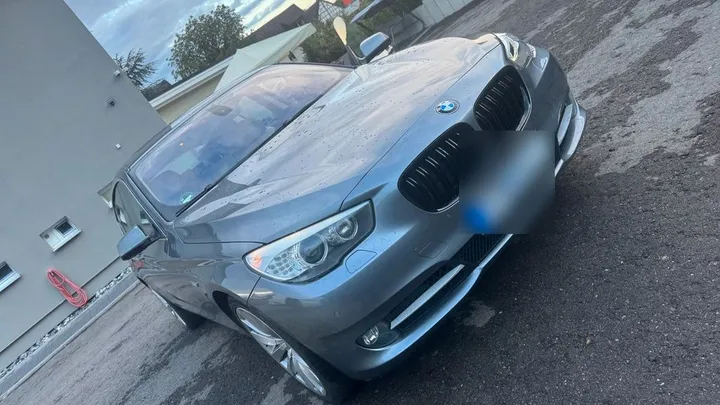 BMW 530