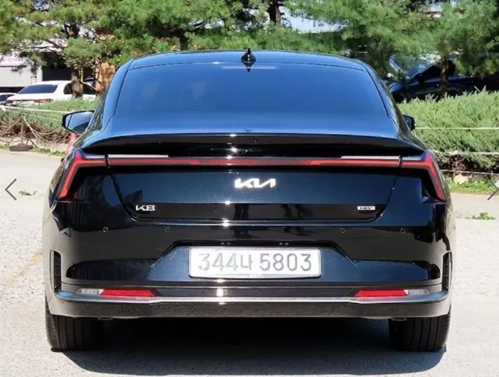 Kia K8