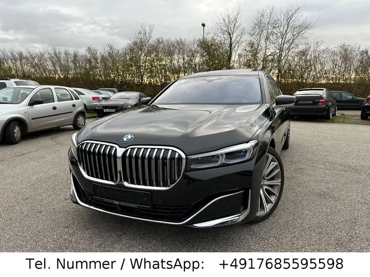 BMW 745