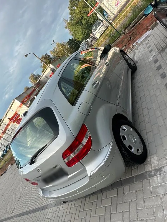 Mercedes-Benz B 170