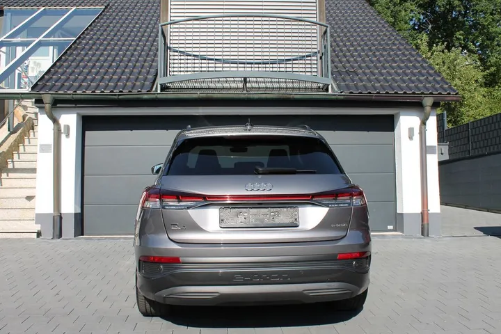 Audi Q4