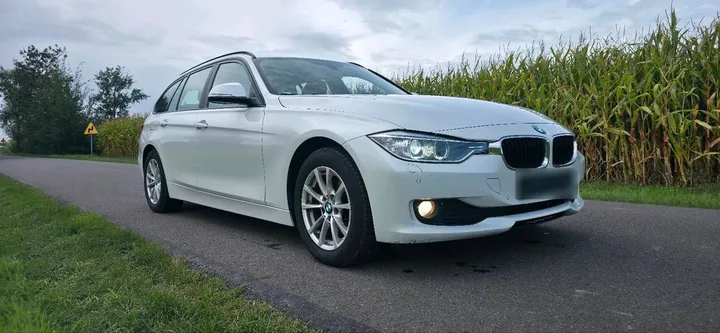 BMW 320