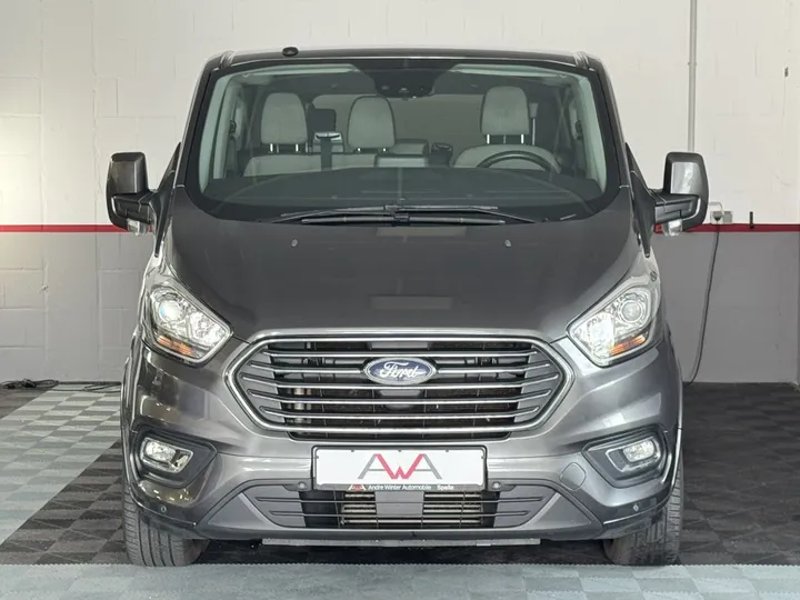 Ford Tourneo Custom