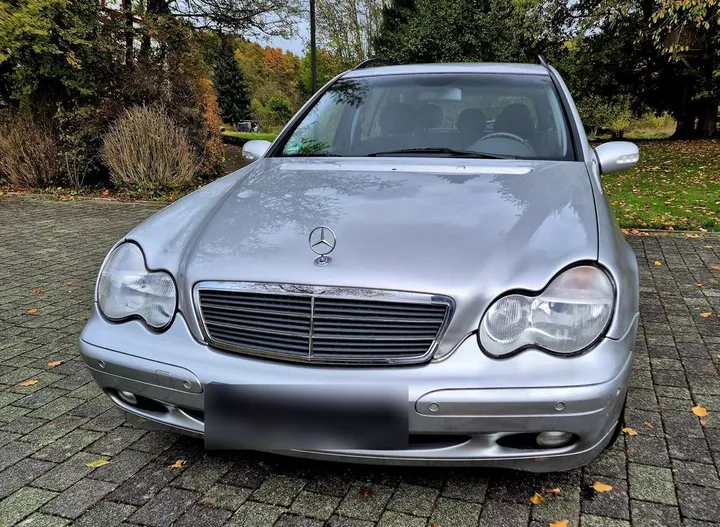 Mercedes-Benz C 200