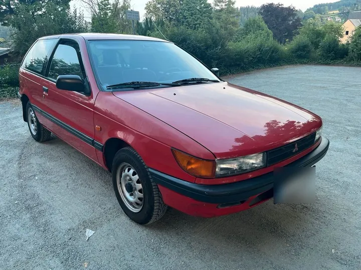 Mitsubishi Colt