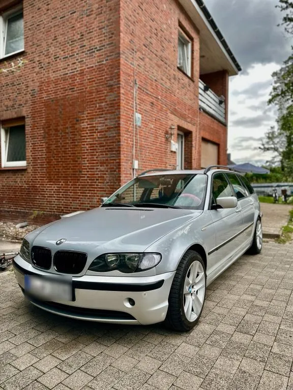 BMW 320