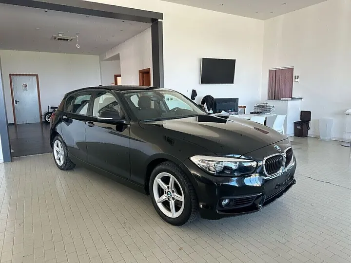 BMW 118