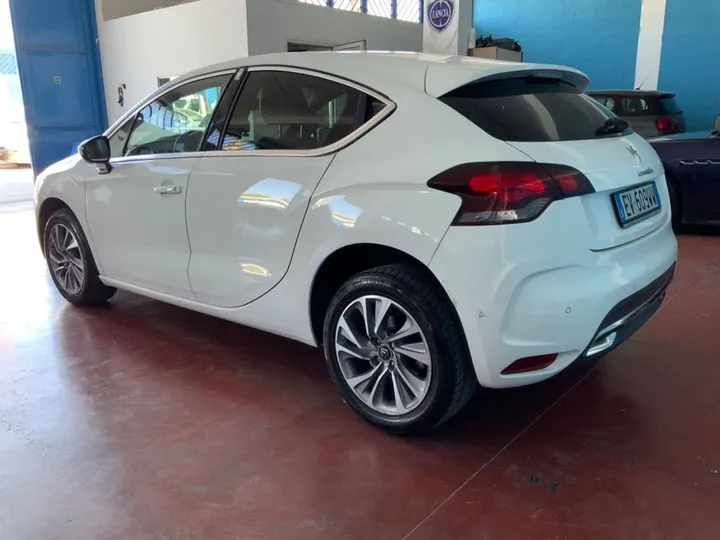 DS Automobiles DS4