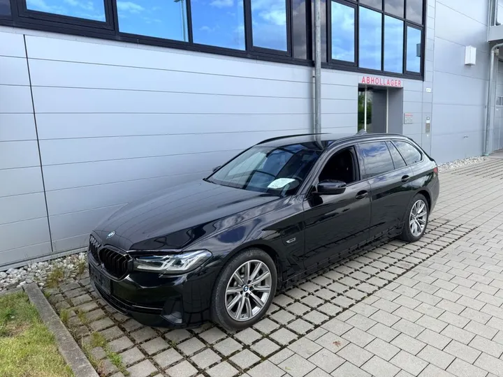 BMW 530