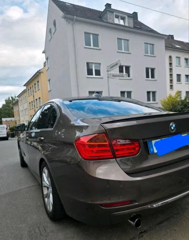 BMW 318