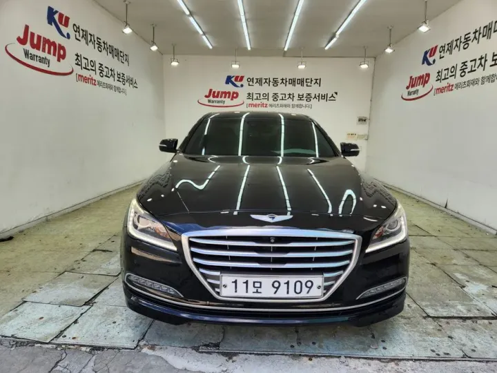 Hyundai Genesis