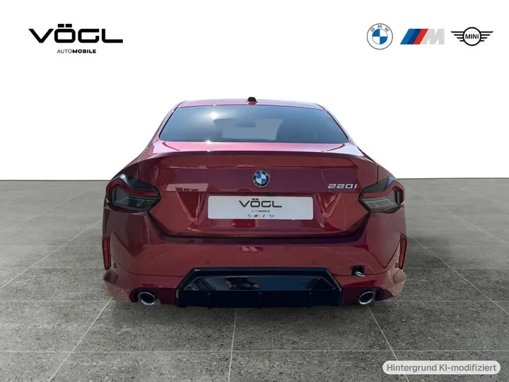 BMW 220