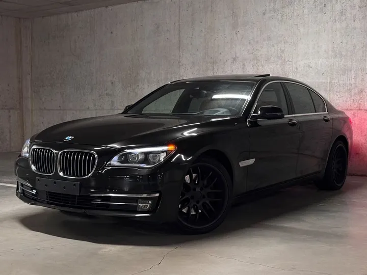 BMW 730
