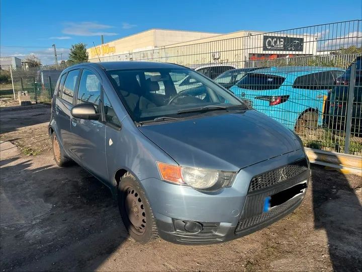 Mitsubishi Colt