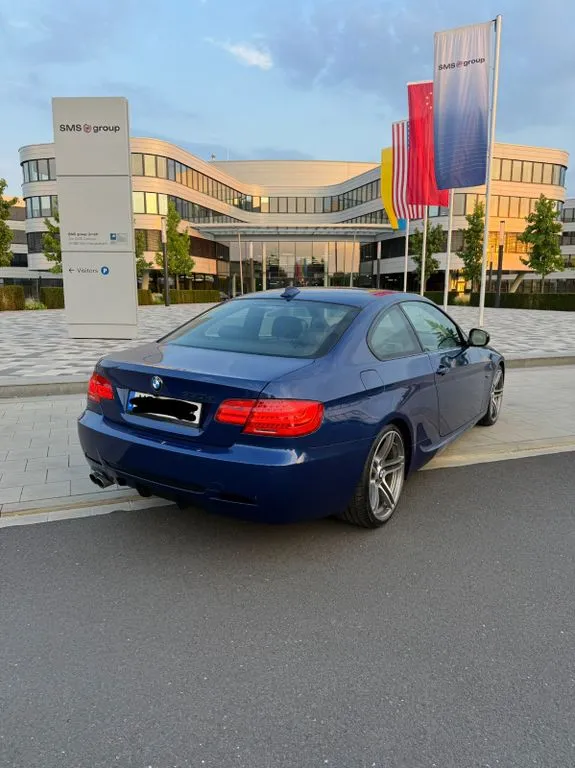BMW 325