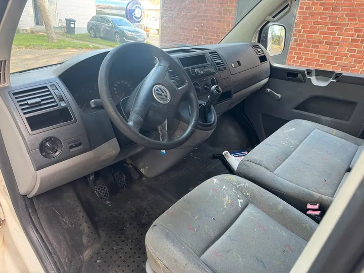 Volkswagen T5 Transporter