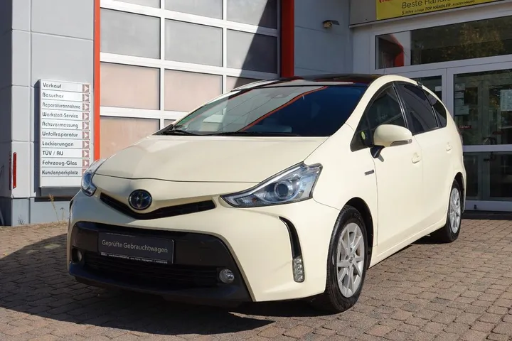 Toyota Prius+
